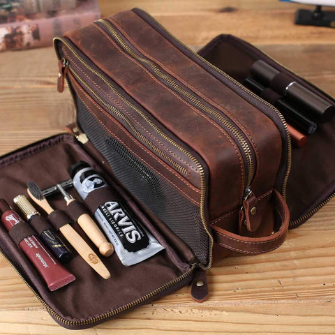 Groomsmen Gift Personalized Leather Toiletry Bag Waterproof Leather Dopp Kit Men's Shaving Kit, Christmas Gift